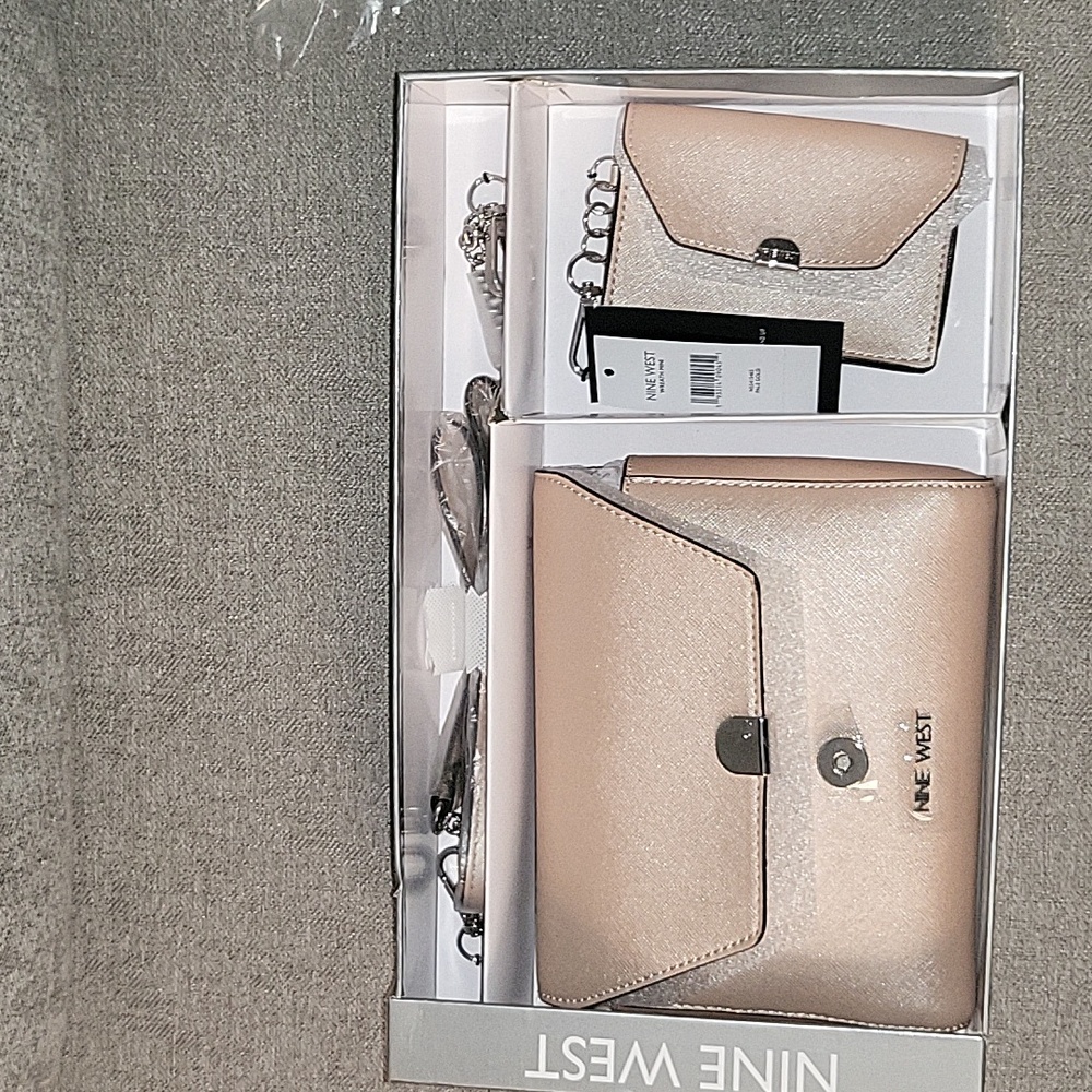 NWT Nine West Crossbody Bag